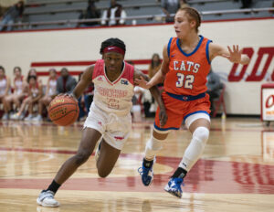GIRLS HIGH SCHOOL BASKETBALL: Strong defense leads San Angelo Central over Lady Bronchos