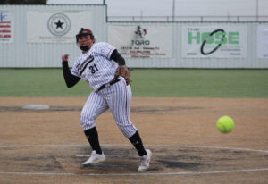 HIGH SCHOOL SOFTBALL: Pitching leads Lady Panthers to victory over Monahans