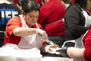 H-E-B kicks off holiday season in Midland with 21st Annual H-E-B Feast of Sharing celebration