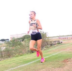 GIRLS HIGH SCHOOL CROSS COUNTRY: Lubbock High’s Pena takes first at Odessa Invitational